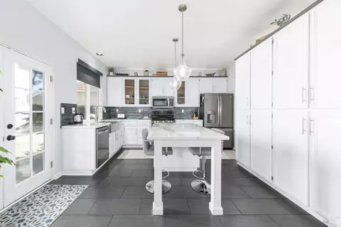 Kitchen - 5265 Trophy Dr, Fairfield, CA 94534 photo 1 of 5