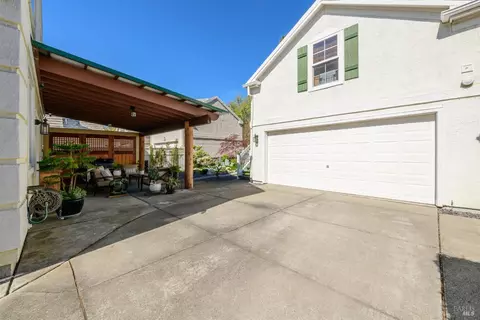 Exterior - 5265 Trophy Dr, Fairfield, CA 94534 photo 12 of 12