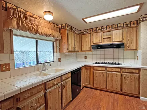 26 Blanco Pl, Ukiah, CA 95482 photo 6