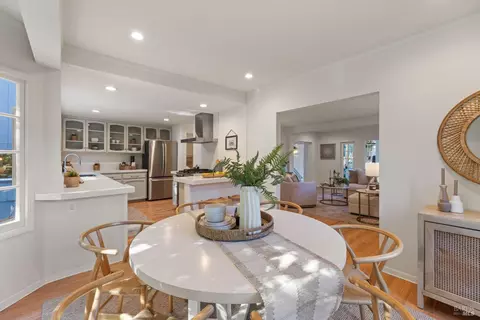 239 W Blithedale Ave, Mill Valley, CA 94941 photo 15