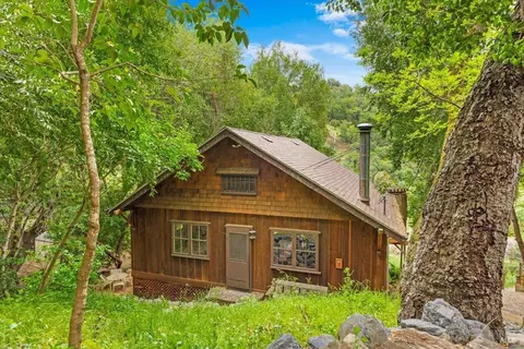 2426 S Fitch Mountain Rd, Healdsburg, CA 95448