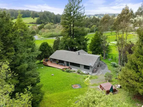 13149 Bodega Hwy, Sebastopol, CA 95472