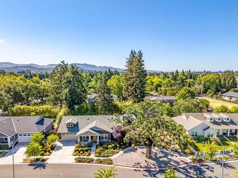 View/Area - 223 Pheasant Ct, Napa, CA 94558 photo 3 of 5