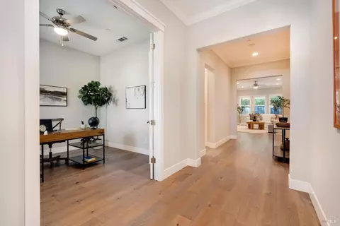 Entry Way - 223 Pheasant Ct, Napa, CA 94558 photo 1 of 2