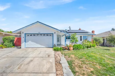 524 Deodara St, Vacaville, CA 95688