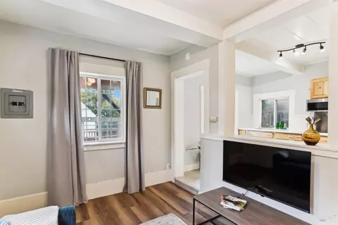 210 B St, Vallejo, CA 94590 photo 42