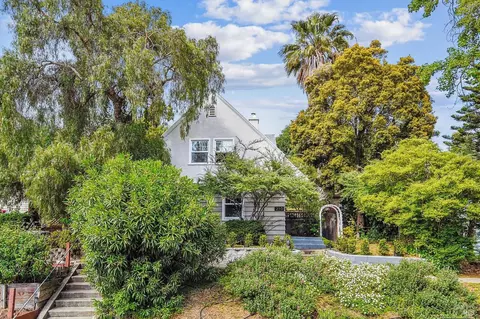 210 B St, Vallejo, CA 94590