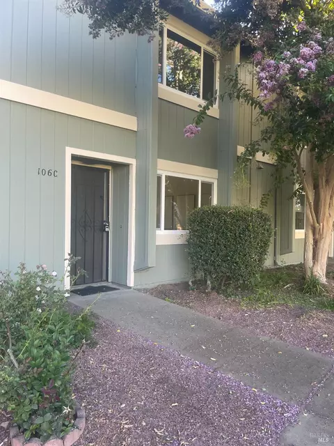 106 Oliva Ct #C, Novato, CA 94947