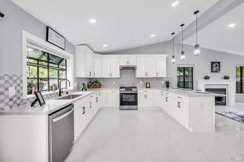 4187 Tokay Dr, Napa, CA 94558