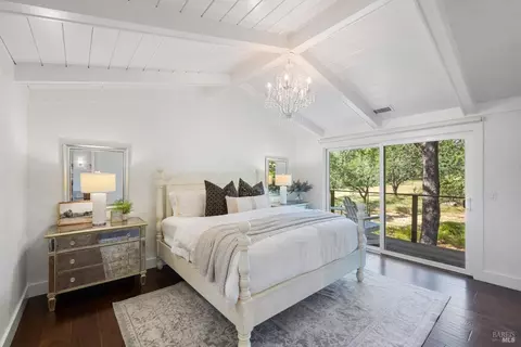 695 Michael Dr, Sonoma, CA 95476 photo 10