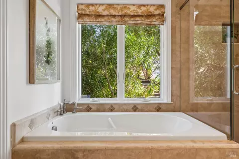 Bath - 7 Madrono Ave, Corte Madera, CA 94925 photo 3 of 5