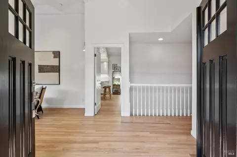 Entry Way - 7 Madrono Ave, Corte Madera, CA 94925 photo 1 of 6