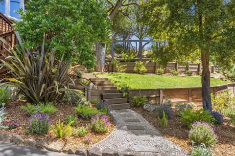 Exterior - 7 Madrono Ave, Corte Madera, CA 94925 photo 8 of 21