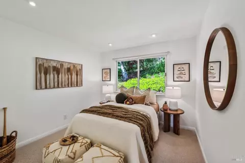 Bedroom - 7 Madrono Ave, Corte Madera, CA 94925 photo 3 of 10