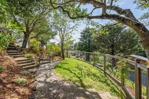 Exterior - 7 Madrono Ave, Corte Madera, CA 94925 photo 19 of 21