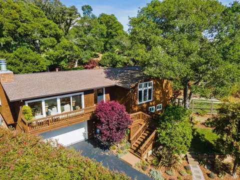 Exterior - 7 Madrono Ave, Corte Madera, CA 94925 photo 2 of 21