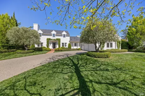 8 Greensburgh Ln, San Anselmo, CA 94960