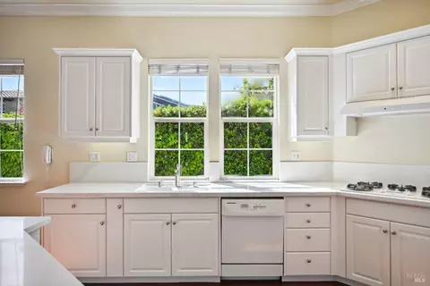 10 Richardson Rd, Novato, CA 94949 photo 12