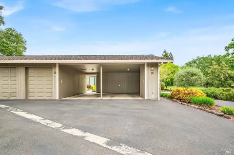 Exterior - 883 Oak Leaf Way, Napa, CA 94558 photo 4 of 9