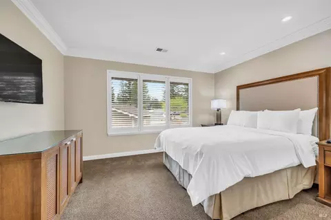 Bedroom - 883 Oak Leaf Way, Napa, CA 94558 photo 3 of 4