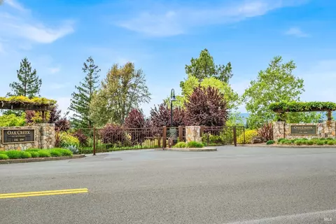 View/Area - 883 Oak Leaf Way, Napa, CA 94558 photo 1 of 1