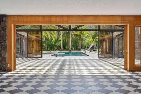 63 Capilano Dr, Novato, CA 94949