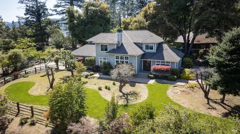 1595 Crane Ter, Ukiah, CA 95482