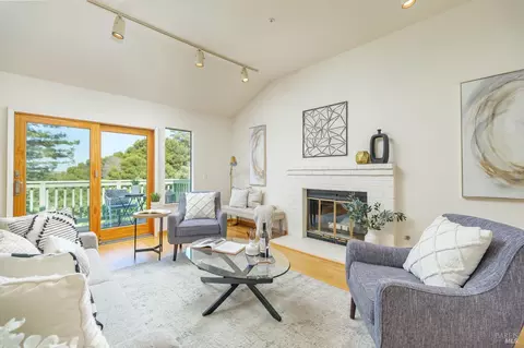 14 Laurel Dr, Corte Madera, CA 94925 photo 3