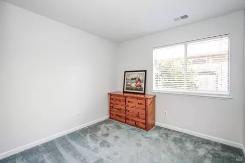 Bedroom - 427 Longridge Dr, Vallejo, CA 94591 photo 3 of 3