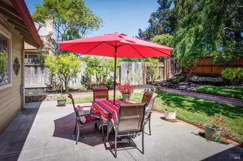 Exterior - 427 Longridge Dr, Vallejo, CA 94591 photo 3 of 9