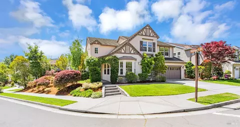3 Woodfern Ct, Novato, CA 94949