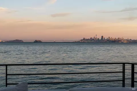 View/Area - 513-515 Bridgeway Blvd, Sausalito, CA 94965 photo 9 of 11