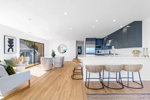 Kitchen - 513-515 Bridgeway Blvd, Sausalito, CA 94965 photo 2 of 4