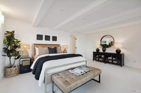 Bedroom - 513-515 Bridgeway Blvd, Sausalito, CA 94965 photo 3 of 8