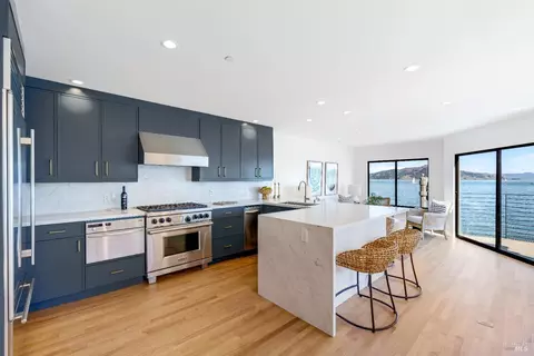 Kitchen - 513-515 Bridgeway Blvd, Sausalito, CA 94965 photo 1 of 4