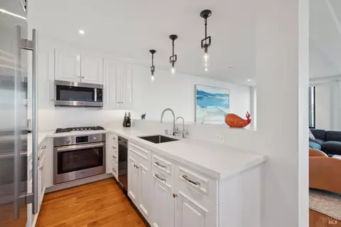 Kitchen - 513-515 Bridgeway Blvd, Sausalito, CA 94965 photo 4 of 4