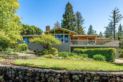 103 Camino Vis, Saint Helena, CA 94574
