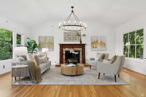 205 Vista Grande, Greenbrae, CA 94904
