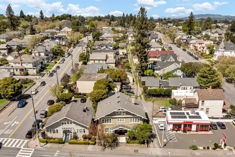 View/Area - 312 Washington St, Petaluma, CA 94952 photo 1 of 5