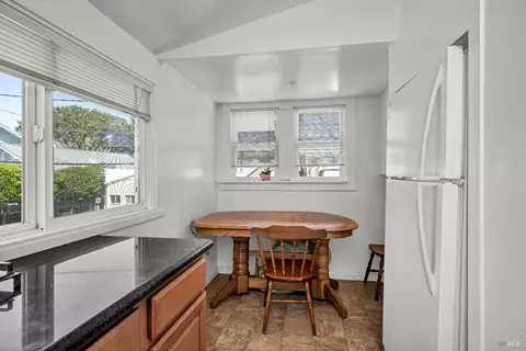 Dining - 312 Washington St, Petaluma, CA 94952 photo 1 of 1