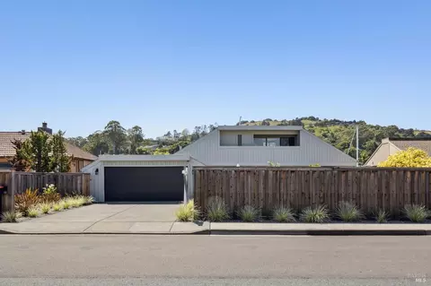 118 Saint Thomas Way, Tiburon, CA 94920