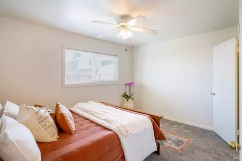 Bedroom - 2363 Eva St, Napa, CA 94559 photo 4 of 6