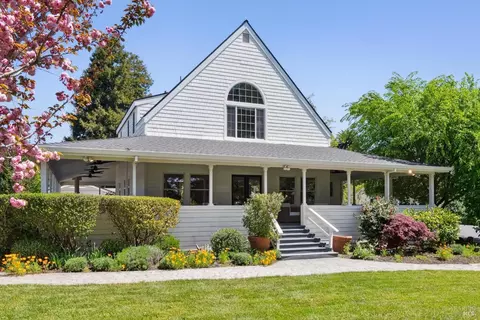 1030 Thompson Ln, Petaluma, CA 94952