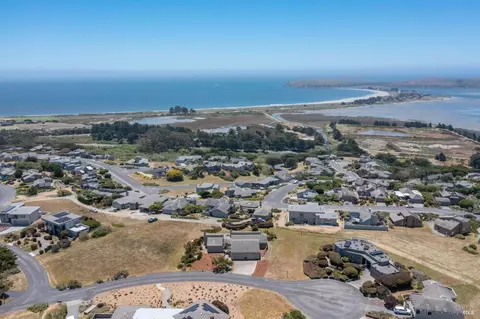 View/Area - 2025 Dubloon Ct, Bodega Bay, CA 94923 photo 6 of 8
