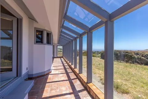 Exterior - 2025 Dubloon Ct, Bodega Bay, CA 94923 photo 8 of 11