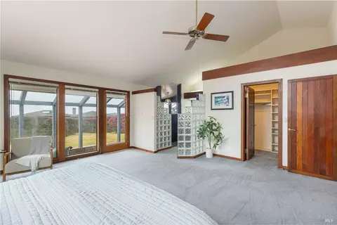 Bedroom - 2025 Dubloon Ct, Bodega Bay, CA 94923 photo 2 of 7
