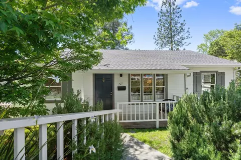 221 Alpine St, San Rafael, CA 94901