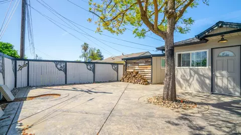 807 5th St, Fairfield, CA 94533 photo 17
