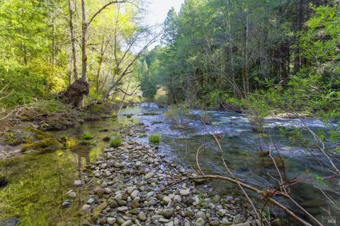 40050 Wilderness Lodge Rd, Branscomb, CA 95417 photo 14