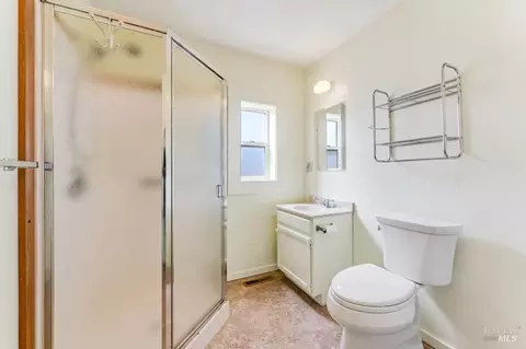 Bath - 4981 Conch Ave, Bodega Bay, CA 94923 photo 2 of 2